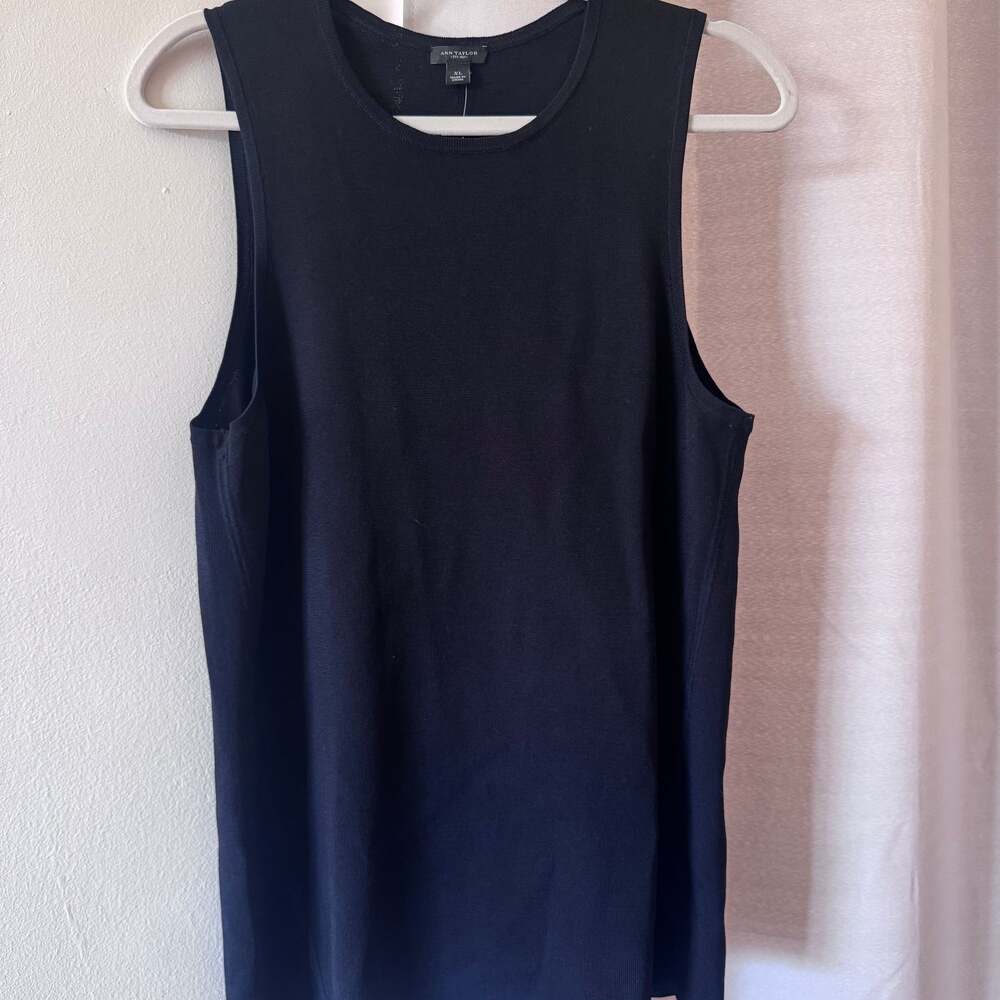 Ann Taylor Sleeveless Black Knit Top